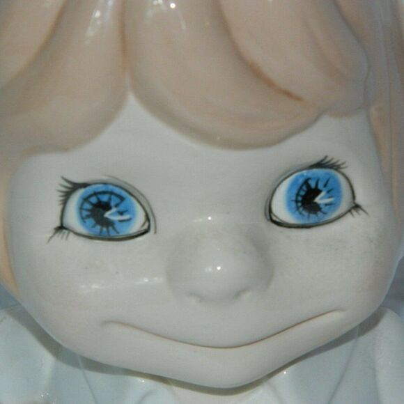 Vintage Ceramic Big Eye Nurse White Uniform 12 - Picture 3 of 8